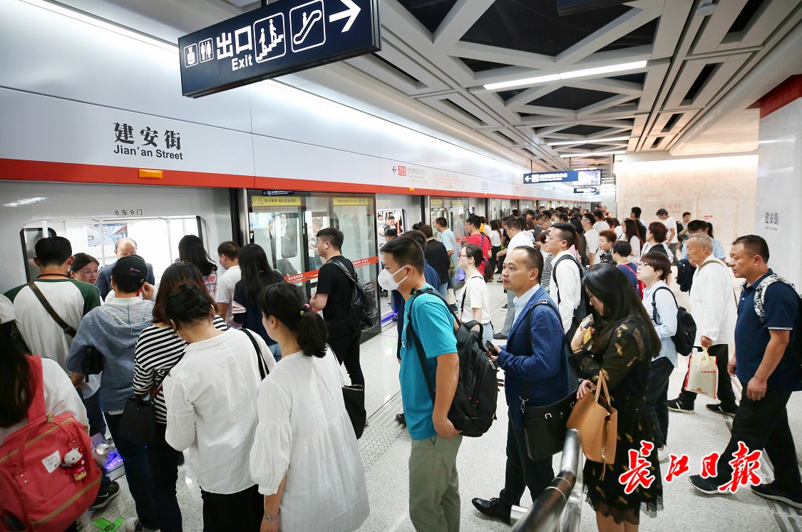 中心站街道最新交通新闻，城市交通新篇章的启航