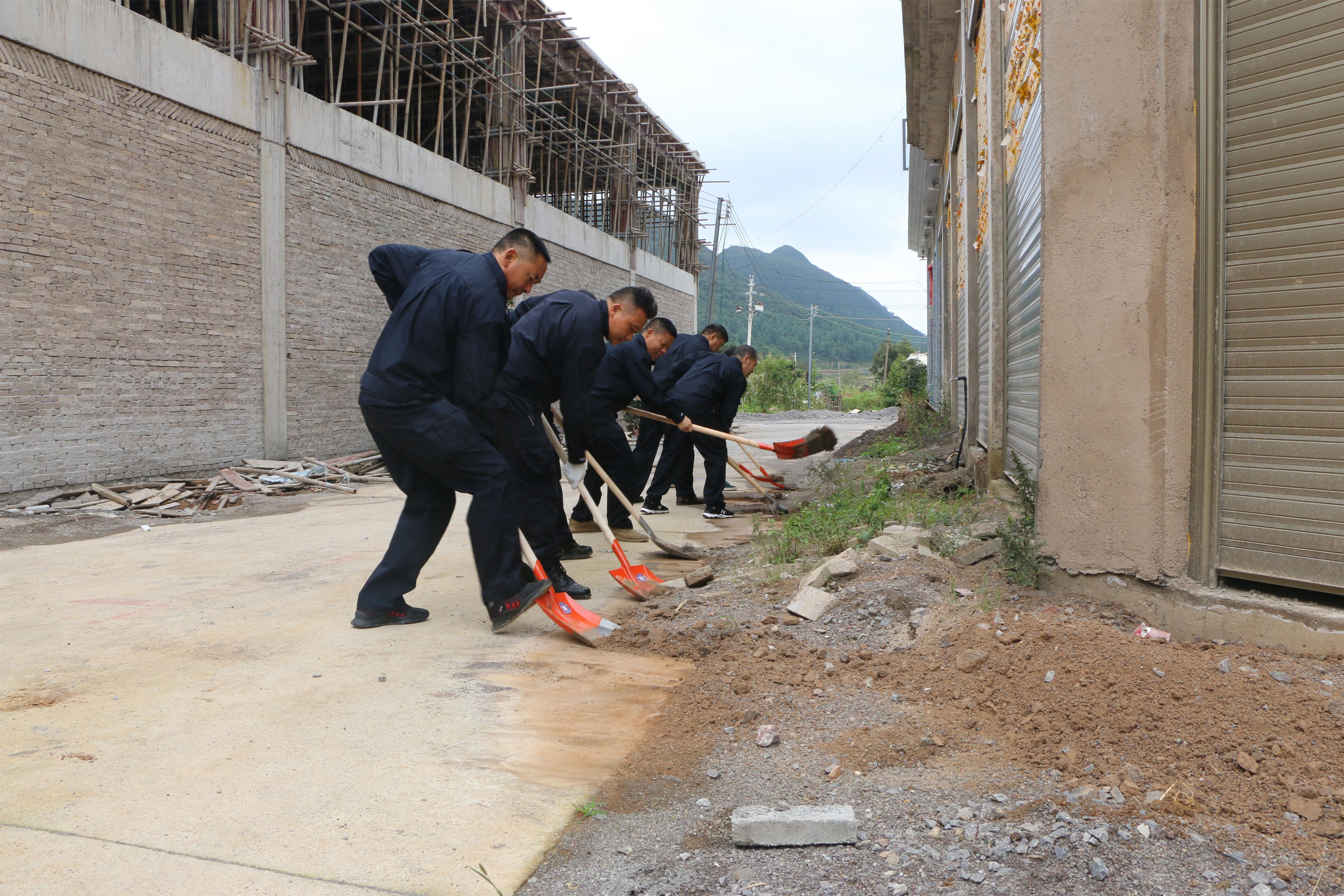 钟山区审计局最新动态报道